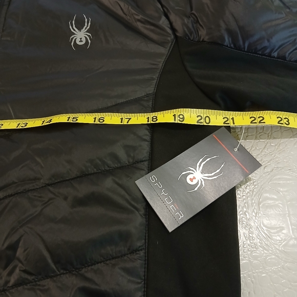 Spyder sz M Black Lightweight Zip Front Quilted Jacket - Picture 7 of 11